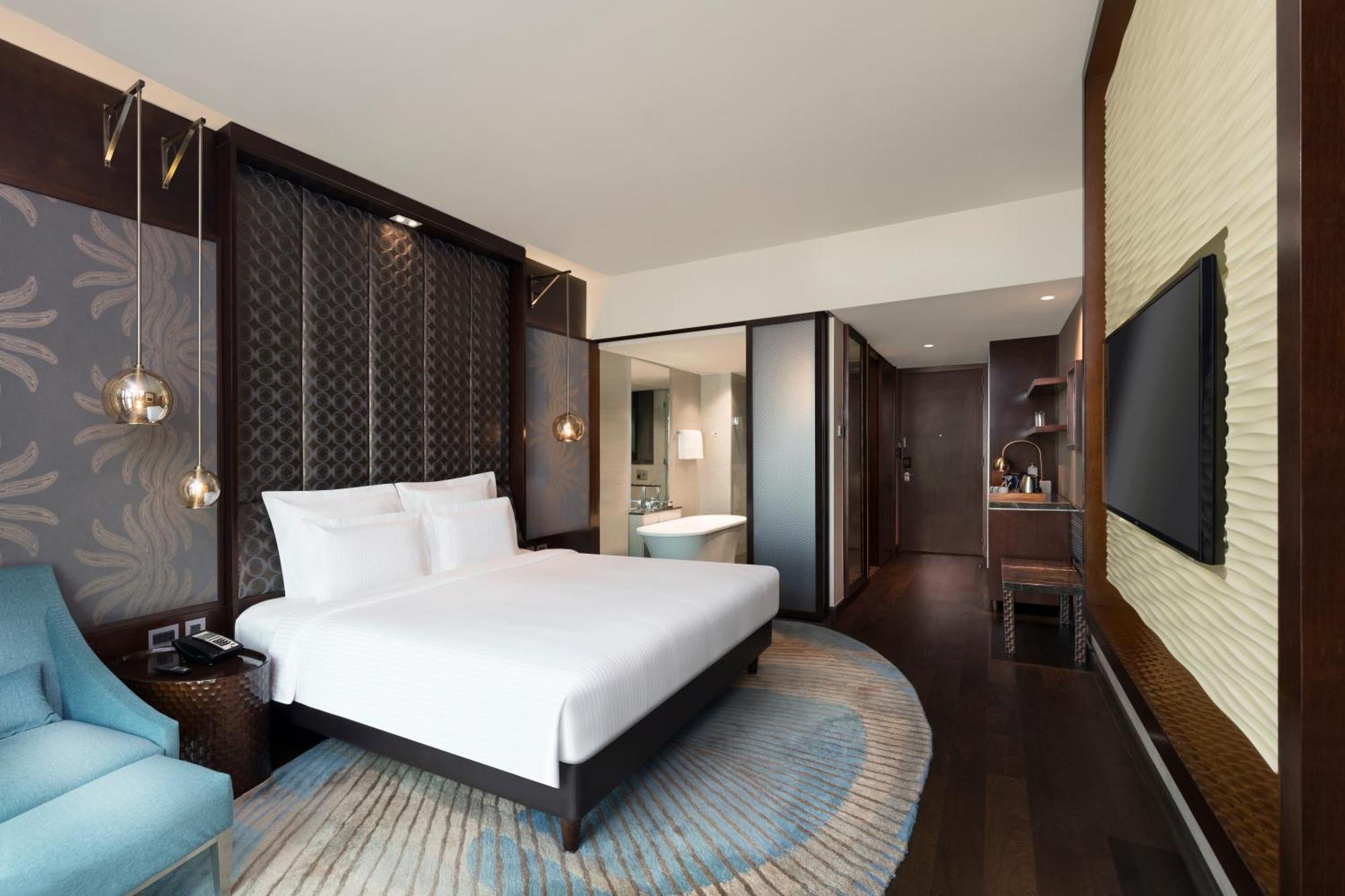 Pullman New Delhi Aerocity Exterior foto Deluxe Room